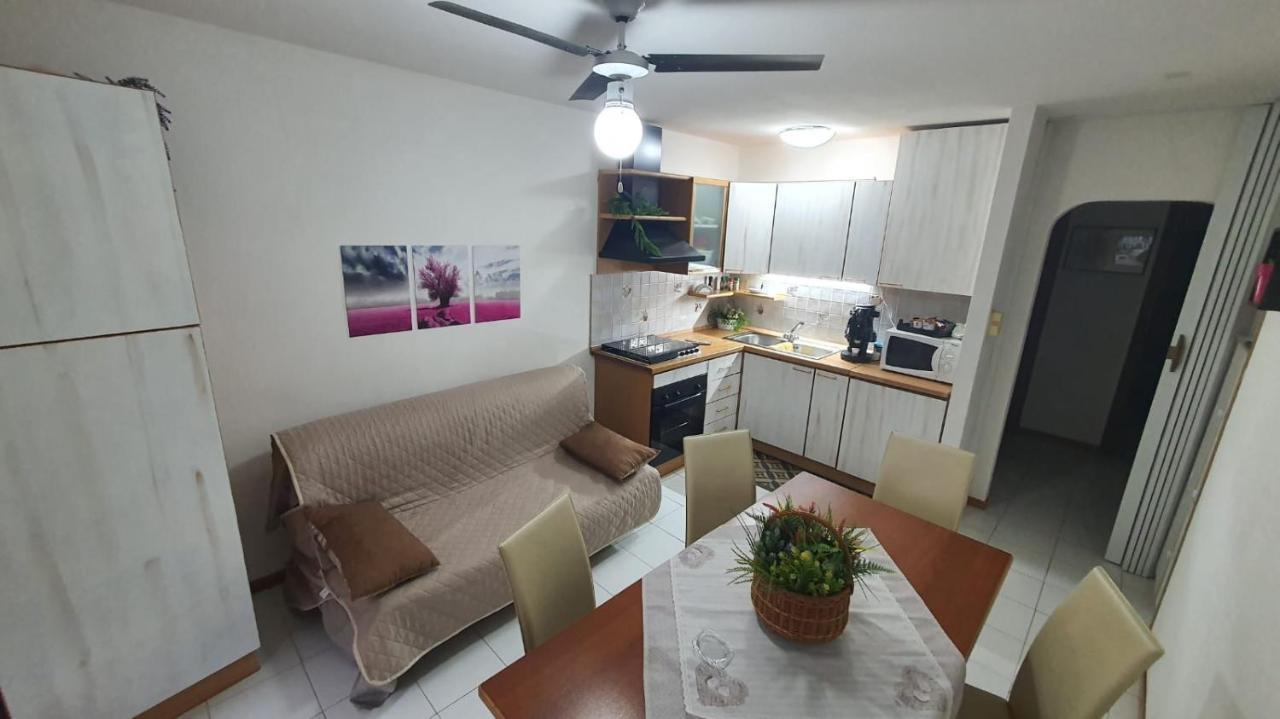 아우구스타 La Casa Di Marta 아파트 외부 사진